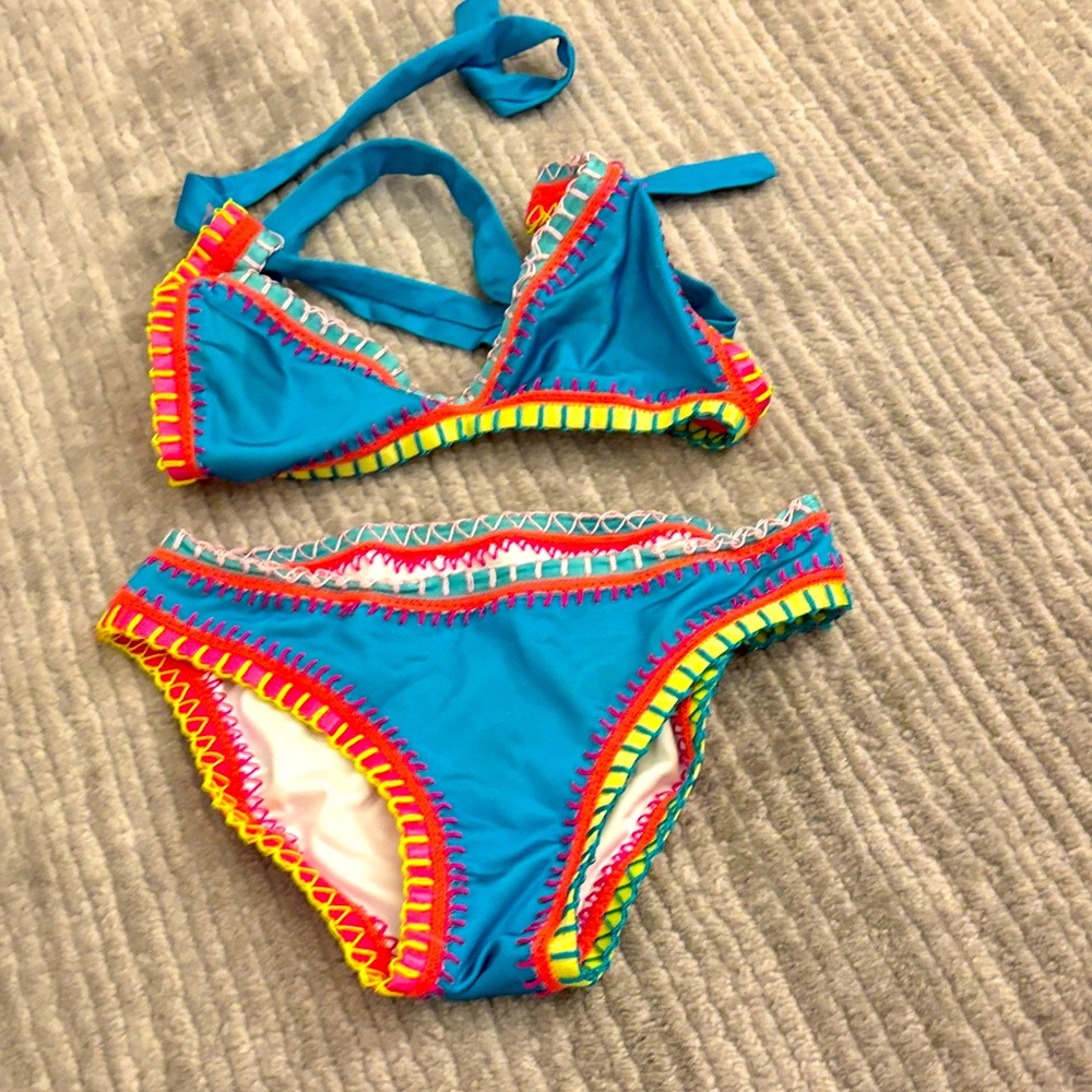 PQ SWIM like —- PLATINUM INSPIRED BY SOLANGE FERRARINI size 12 bikini